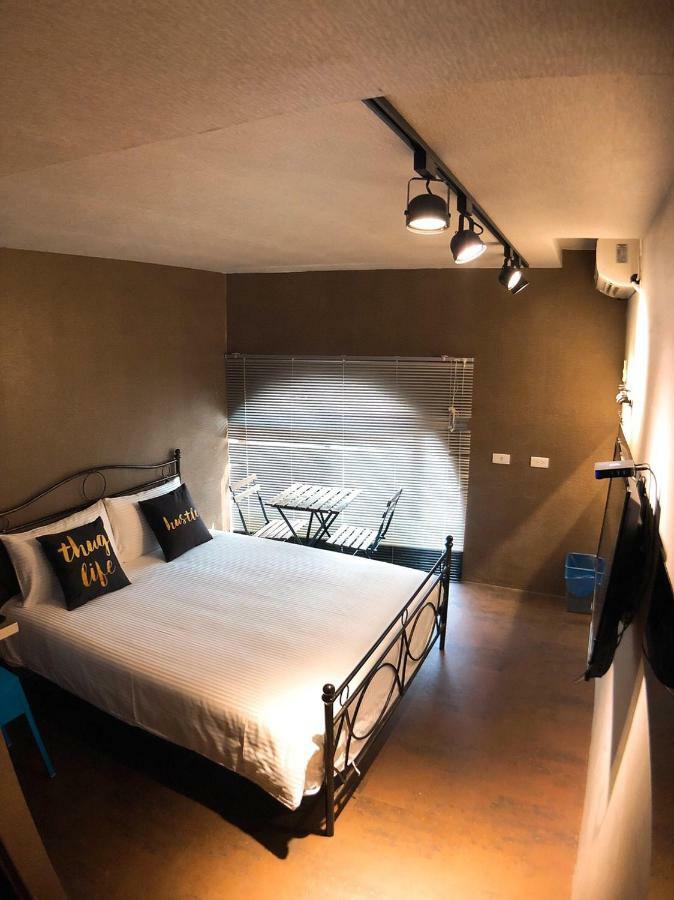 카오슝 Traveler Station R15 아파트 외부 사진